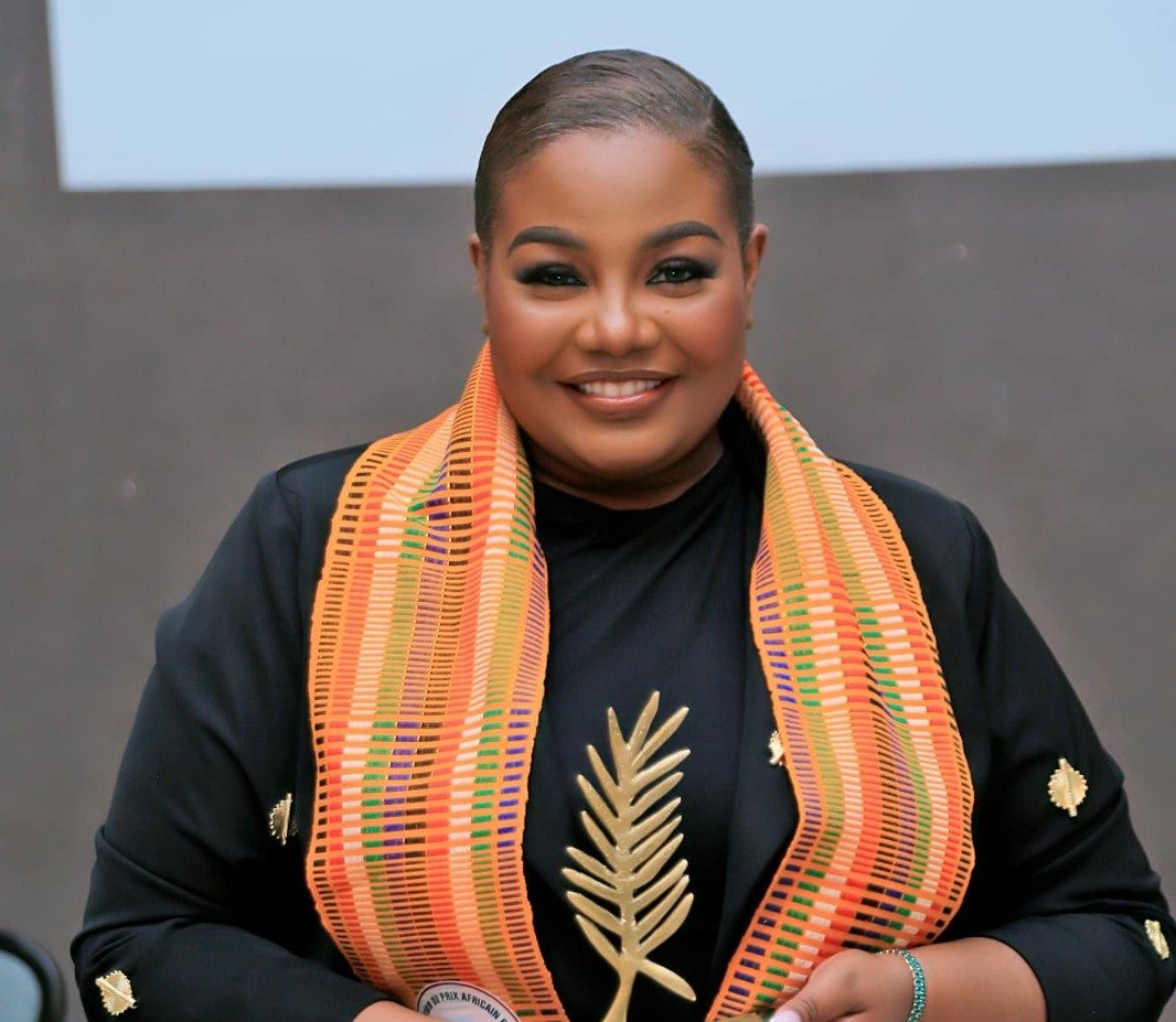 Deborah Mutund sacrée meilleure présentatrice Média Afrique 2 Deborah Mutund sacrée meilleure présentatrice Média Afrique 2