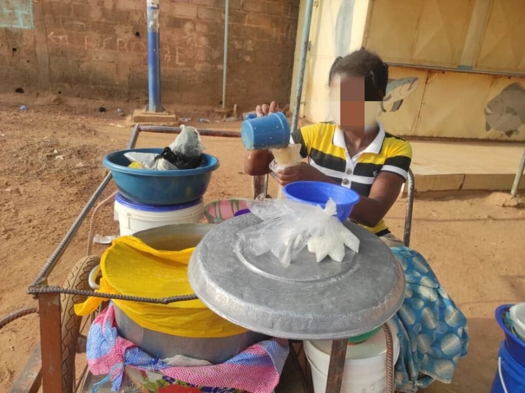Bouillie de petit mil : Ce traditionnel petit déjeuner qui demeure dans les familles 4 Bouillie de petit mil : Ce traditionnel petit déjeuner qui demeure dans les familles 4