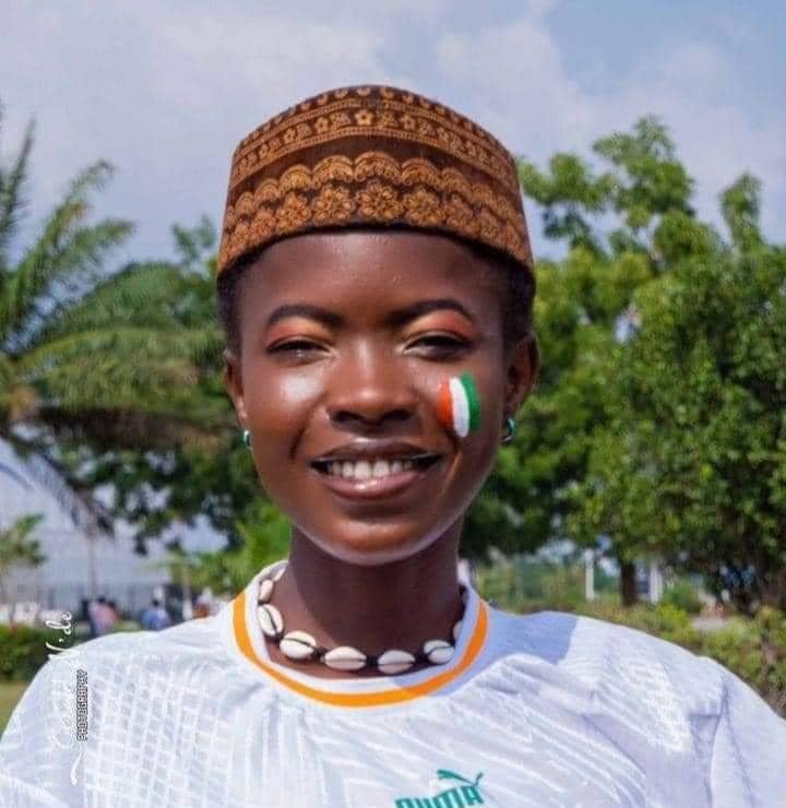 Noférima Fofana : championne de la Coupe du Monde de Slam 2 Noférima Fofana : championne de la Coupe du Monde de Slam 2
