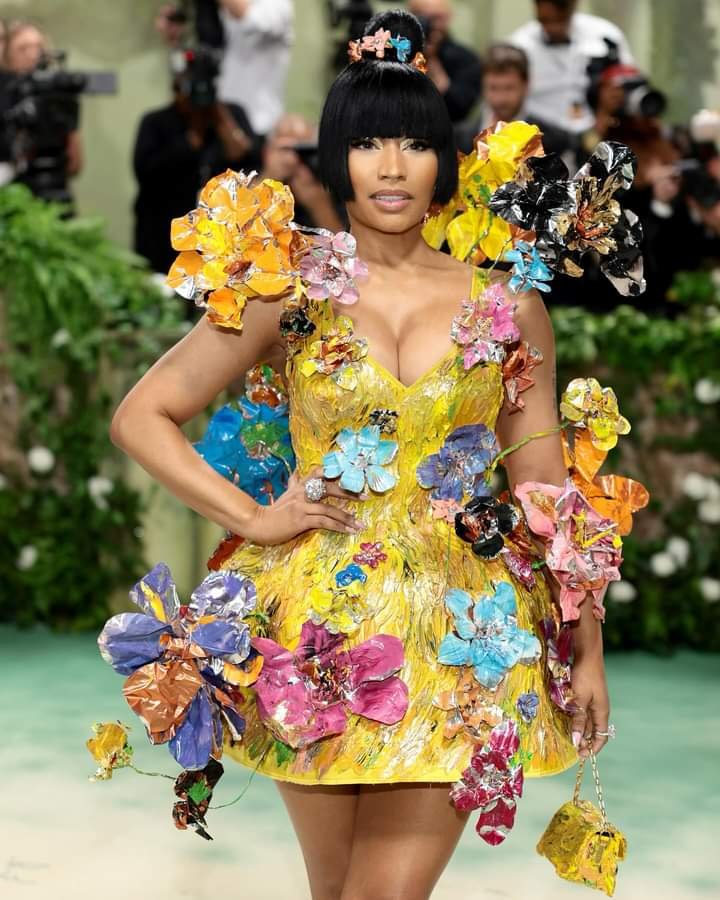 Pays-Bas : Nicky Minaj interpellée pour possession de Cannabis 2 Pays-Bas : Nicky Minaj interpellée pour possession de Cannabis 2