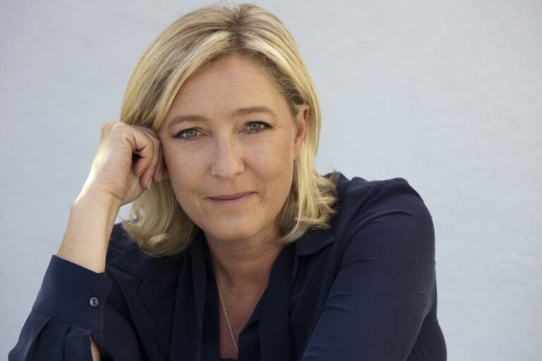 Marine Lepen déclare être prête à diriger la France 1 Marine Lepen déclare être prête à diriger la France 1