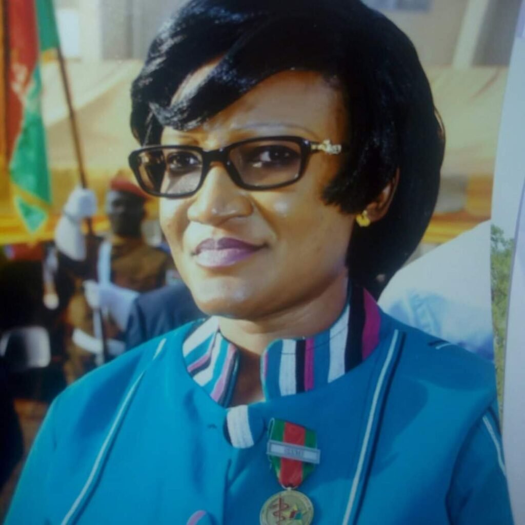 Ministère en charge de la Santé : Liliane Marie Aline Gounabou, nommée Directrice de cabinet 2 Ministère en charge de la Santé : Liliane Marie Aline Gounabou, nommée Directrice de cabinet 2