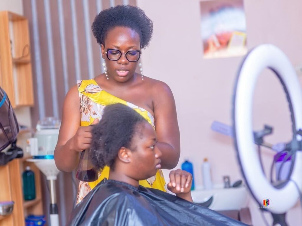 Beauté : Que deviennent les produits défrisants ? 4 Beauté : Que deviennent les produits défrisants ? 4