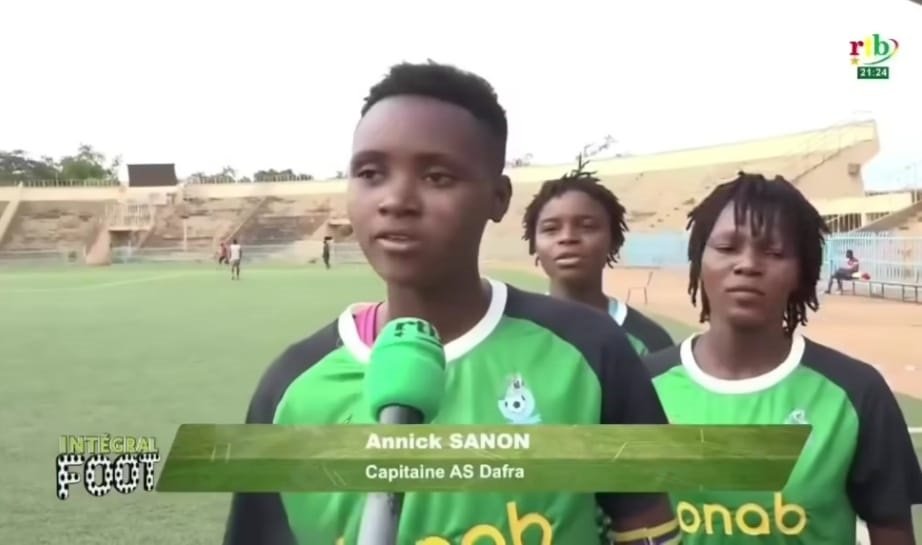 Football féminin : Quand la malchance se manifeste sur le terrain par une diarrhée 3 Football féminin : Quand la malchance se manifeste sur le terrain par une diarrhée 3