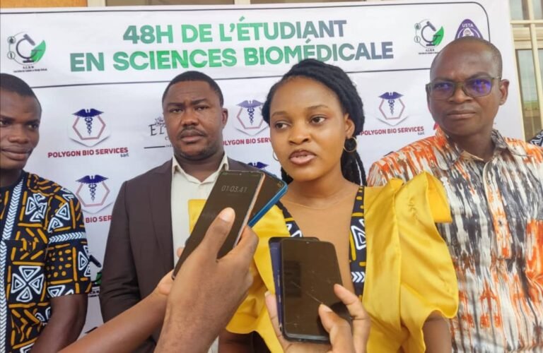 Biologie : 48 heures pour valoriser les technologistes biomédicaux 1 Biologie : 48 heures pour valoriser les technologistes biomédicaux 1