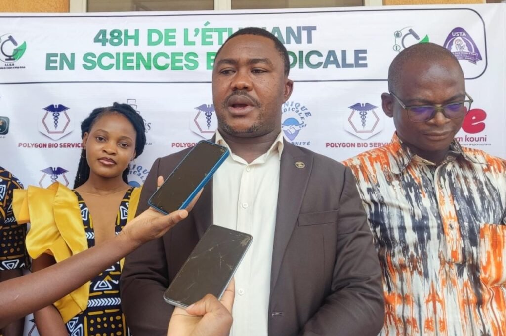 Biologie : 48 heures pour valoriser les technologistes biomédicaux 4 Biologie : 48 heures pour valoriser les technologistes biomédicaux 4