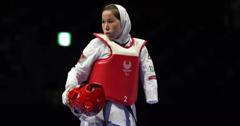 JoParis2024 : Zakia Khudadadi veut briser toutes les formes de discrimination 1 JoParis2024 : Zakia Khudadadi veut briser toutes les formes de discrimination 1