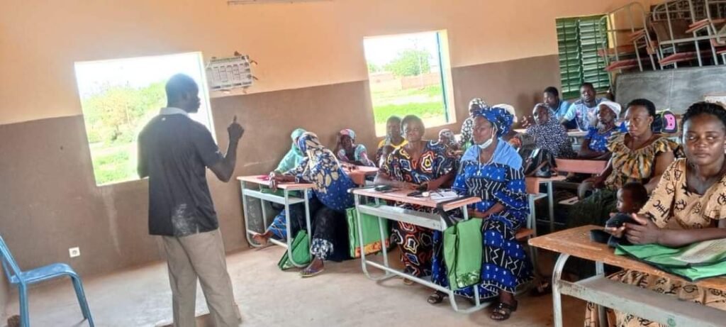 Yako : 50 femmes formées en techniques de warrantage et en élevage de petits ruminants 2 Yako : 50 femmes formées en techniques de warrantage et en élevage de petits ruminants 2