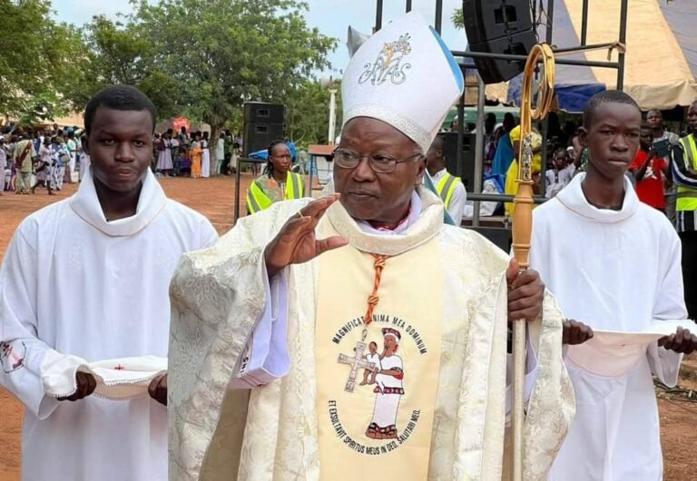 Burkina : La 15 août 2024 se déroule sous le thème de « Marie, reine de la paix, servante du seigneur » 1 Burkina : La 15 août 2024 se déroule sous le thème de « Marie, reine de la paix, servante du seigneur » 1