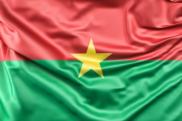 « Même si la robe de mariée vaut des milliards, elle n’a aucune valeur devant le drapeau d’un pays » 2 « Même si la robe de mariée vaut des milliards, elle n’a aucune valeur devant le drapeau d’un pays » 2