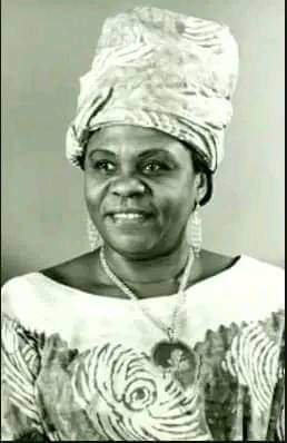 Journée Internationale de la Femme Africaine : Une célébration presque inexistante ? 3 Journée Internationale de la Femme Africaine : Une célébration presque inexistante ? 3