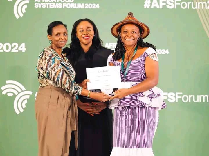 Entreprenariat : La promotrice de « Faso Attiéké » primée au Rwanda 3 Entreprenariat : La promotrice de « Faso Attiéké » primée au Rwanda 3