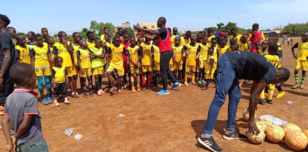 Académie Football Club International : Fin de la 3è édition des « Camps vacances Foot 2024 5 Académie Football Club International : Fin de la 3è édition des « Camps vacances Foot 2024 5