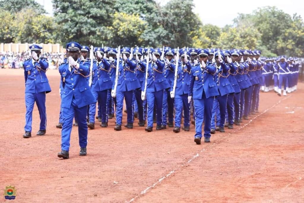 Gendarmerie Nationale : 39 femmes de la promotion ‘'Espoir’’ prêtes à défendre la Patrie 2 Gendarmerie Nationale : 39 femmes de la promotion ‘'Espoir’’ prêtes à défendre la Patrie 2