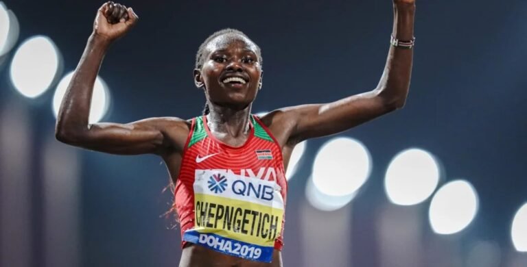 Marathon de Chicago: La kényane Ruth Chepngetich explose le record du monde 1 Marathon de Chicago: La kényane Ruth Chepngetich explose le record du monde 1