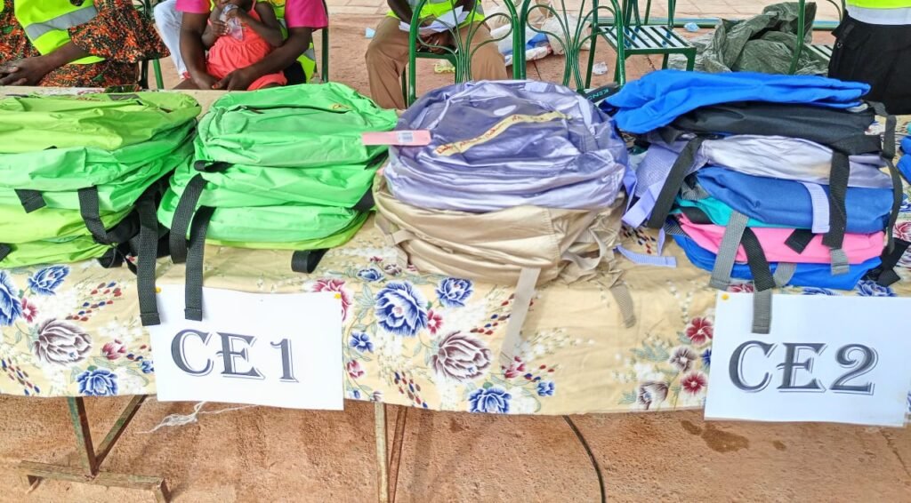 Burkina : Des kits scolaires pour 150 élèves dans le besoin 3 Burkina : Des kits scolaires pour 150 élèves dans le besoin 3