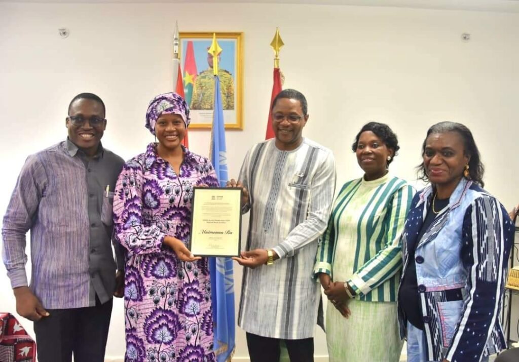 Prix NANSEN du HCR : Maimouna Ba lauréate de l’édition 2024 3 Prix NANSEN du HCR : Maimouna Ba lauréate de l’édition 2024 3