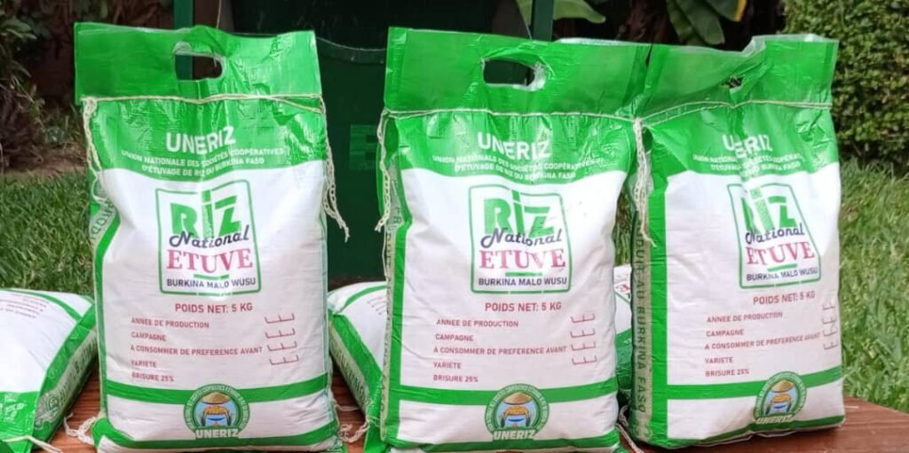 Production alimentaire : Une quarantaine d’acteurs découvrent le riz étuvé de UNERIZ 2 Production alimentaire : Une quarantaine d’acteurs découvrent le riz étuvé de UNERIZ 2