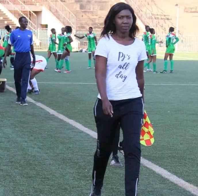 Mariam Ouédraogo : Meilleure coach de l’année 2024 2 Mariam Ouédraogo : Meilleure coach de l’année 2024 2
