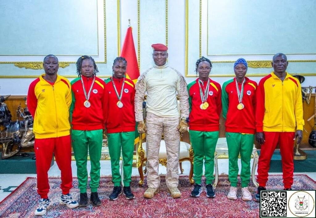 Cyclisme féminin : Les Etalons dames félicitées par le Président du Faso pour leur exploit au Burundi 2 Cyclisme féminin : Les Etalons dames félicitées par le Président du Faso pour leur exploit au Burundi 2