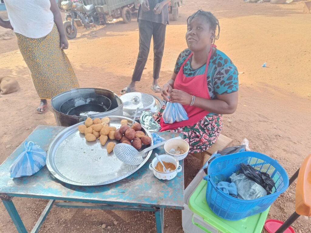 Ouagadougou : Hausse du prix de l’huile, une pression accrue sur les vendeuses de nourriture 2 Ouagadougou : Hausse du prix de l’huile, une pression accrue sur les vendeuses de nourriture 2