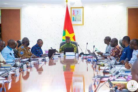 Sécurité : Une réinsertion sociale durale pour près de 470 000 personnes déplacées internes 2 Sécurité : Une réinsertion sociale durale pour près de 470 000 personnes déplacées internes 2