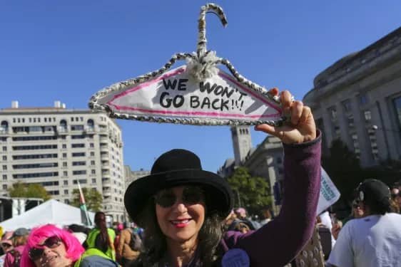 Plus de 5 000 femmes dans les rues de Washington pour soutenir Kamala Harris 2 Plus de 5 000 femmes dans les rues de Washington pour soutenir Kamala Harris 2