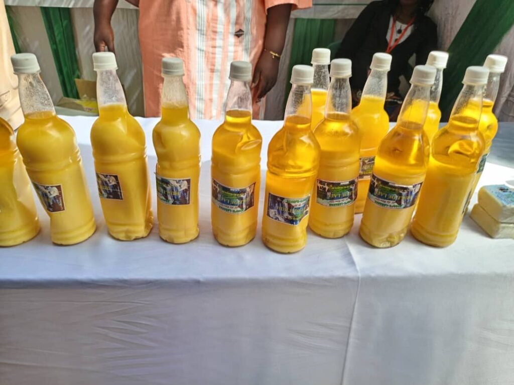 De l’huile, du savon : L’innovation de Alima Ouédraogo/Tall dans la transformation du lait 3 De l’huile, du savon : L’innovation de Alima Ouédraogo/Tall dans la transformation du lait 3