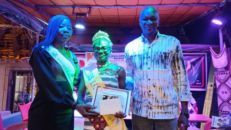 Miss Littérature Burkina 2024 : Dagnagninwendé Lydia Clémence Kaboré couronnée 1 Miss Littérature Burkina 2024 : Dagnagninwendé Lydia Clémence Kaboré couronnée 1