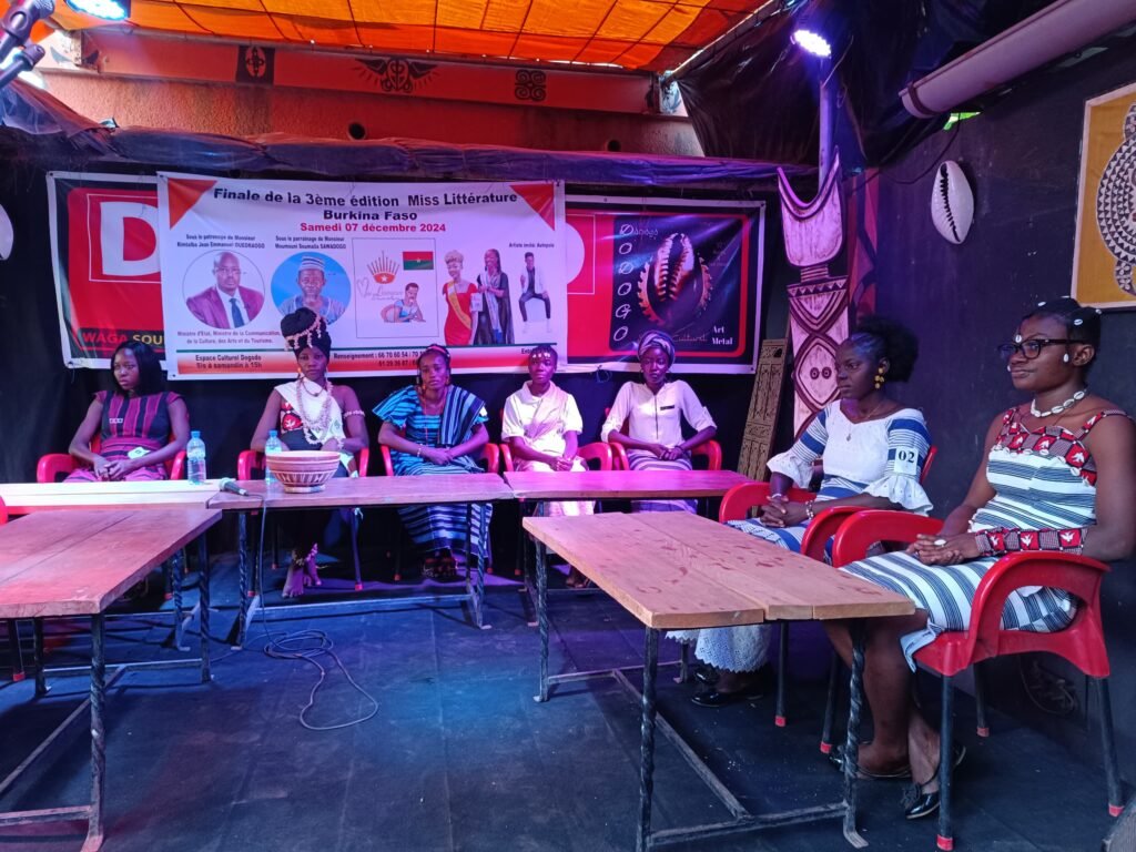 Miss Littérature Burkina 2024 : Dagnagninwendé Lydia Clémence Kaboré couronnée 5 Miss Littérature Burkina 2024 : Dagnagninwendé Lydia Clémence Kaboré couronnée 5