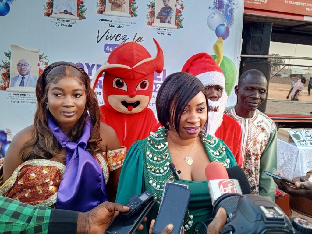 ‘’Joyeux Noel pour tous’’ : 200 enfants démunis et 8 veuves retrouvent le sourire 3 ‘’Joyeux Noel pour tous’’ : 200 enfants démunis et 8 veuves retrouvent le sourire 3