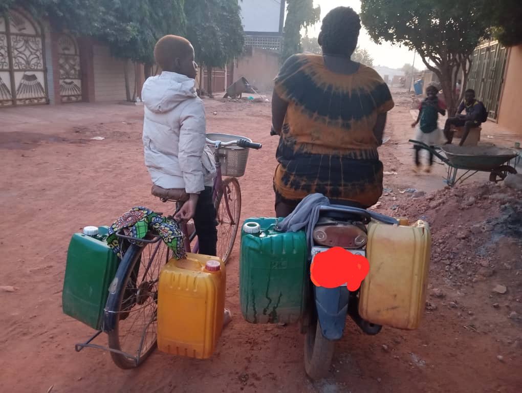 Coupure d’eau : des robinets « muets » dans certains quartiers de Ouagadougou 3 Coupure d’eau : des robinets « muets » dans certains quartiers de Ouagadougou 3