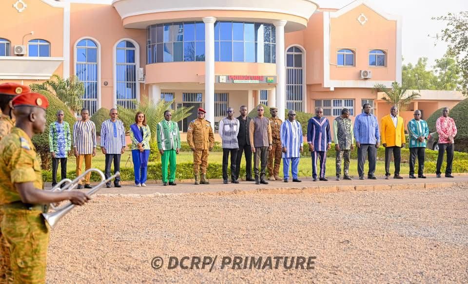Burkina: Jean Emmanuel Ouédraogo appelle à une mobilisation générale pour le succès des projets gouvernementaux 2 Burkina: Jean Emmanuel Ouédraogo appelle à une mobilisation générale pour le succès des projets gouvernementaux 2