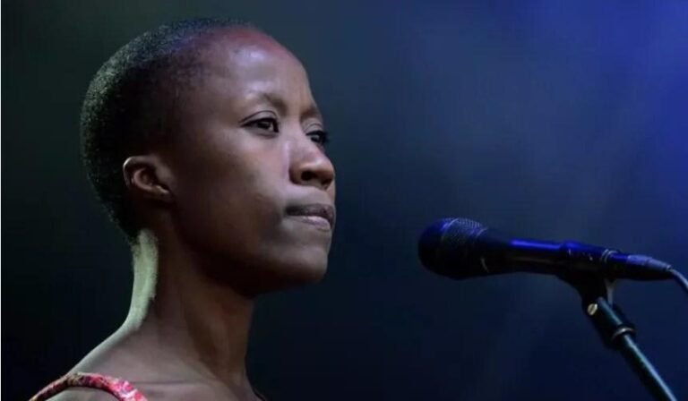 Justice : Rokia Traoré et le père de sa fille pourront négocier à l'amiable 1 Justice : Rokia Traoré et le père de sa fille pourront négocier à l'amiable 1