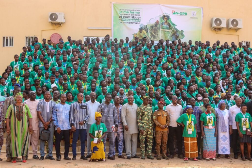 Burkina : 2000 jeunes des communes rurales entament une formation intensive en agriculture 4 Burkina : 2000 jeunes des communes rurales entament une formation intensive en agriculture 4