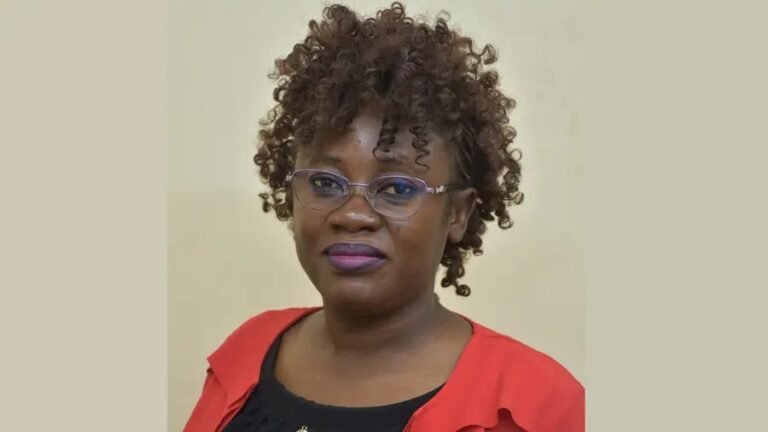 Mariam Ouédraogo sacrée Personnalité médiatique de l’année 2025 en Inde 3