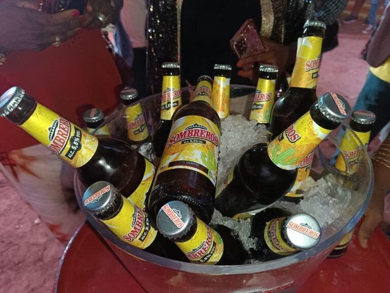 BRAKINA : ‘’La Téquila’’ devient ‘’Sombreros’’ 1 BRAKINA : ‘’La Téquila’’ devient ‘’Sombreros’’ 1