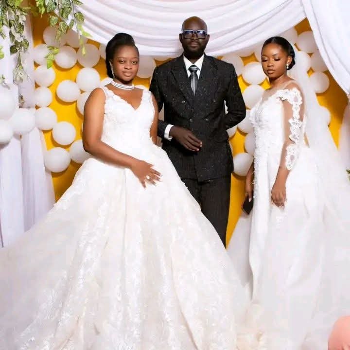 Musique : Fleur revendique le mariage avec le titre 10 ans gratuit 2 Musique : Fleur revendique le mariage avec le titre 10 ans gratuit 2