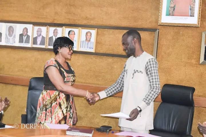Faso pharma : Dr Liliane Marie Aline Gounabou prend officiellement fonction à la Direction générale 2 Faso pharma : Dr Liliane Marie Aline Gounabou prend officiellement fonction à la Direction générale 2