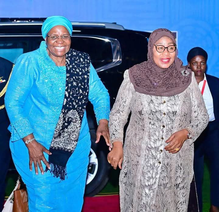 Visite officielle : Rencontre historique entre Netumbo Nandi-Ndaithwah et Samia Suluhu Hassan 2 Visite officielle : Rencontre historique entre Netumbo Nandi-Ndaithwah et Samia Suluhu Hassan 2