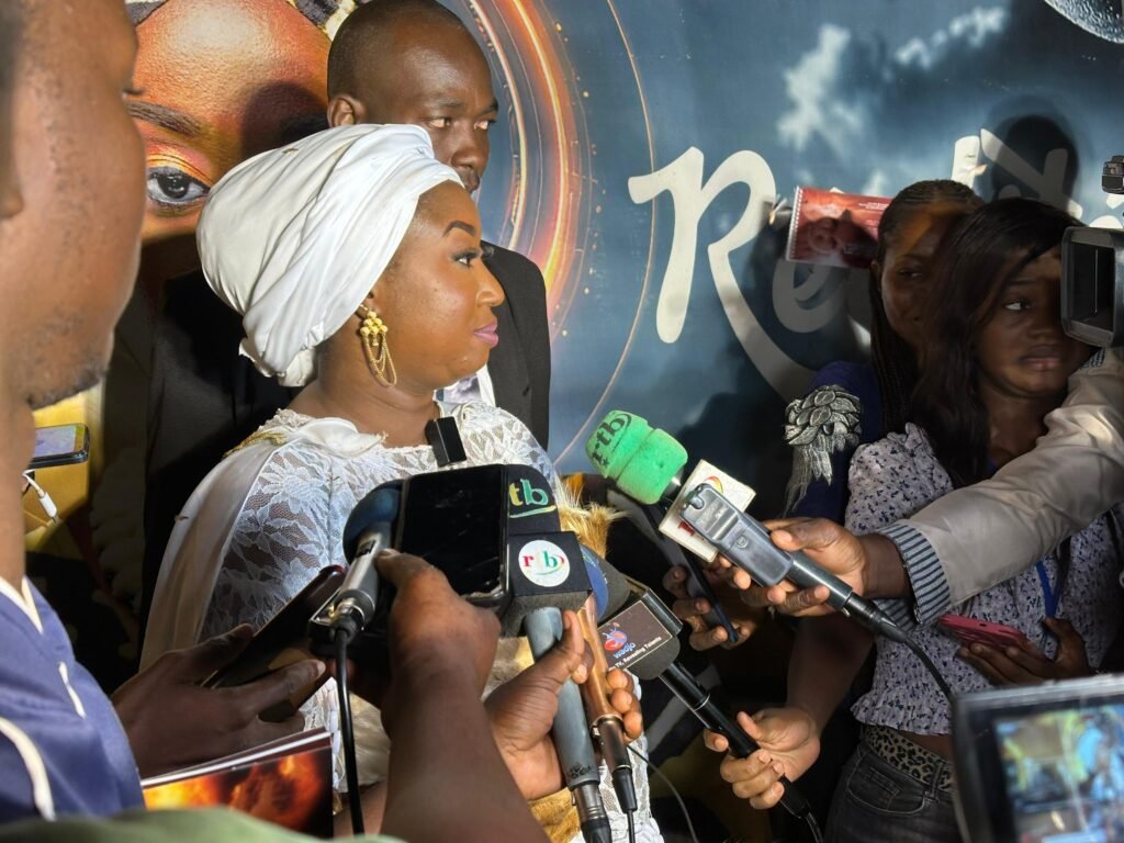 Malika la Slamazone dévoile son nouvel album intitulé ‘’Réalité’’ 4 Malika la Slamazone dévoile son nouvel album intitulé ‘’Réalité’’ 4