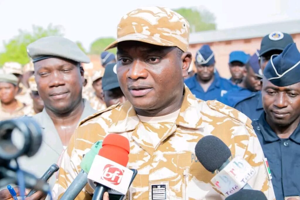Lutte contre le terrorisme : 900 motos et 164 tricycles saisis en route vers la Côte d’Ivoire 3 Lutte contre le terrorisme : 900 motos et 164 tricycles saisis en route vers la Côte d’Ivoire 3