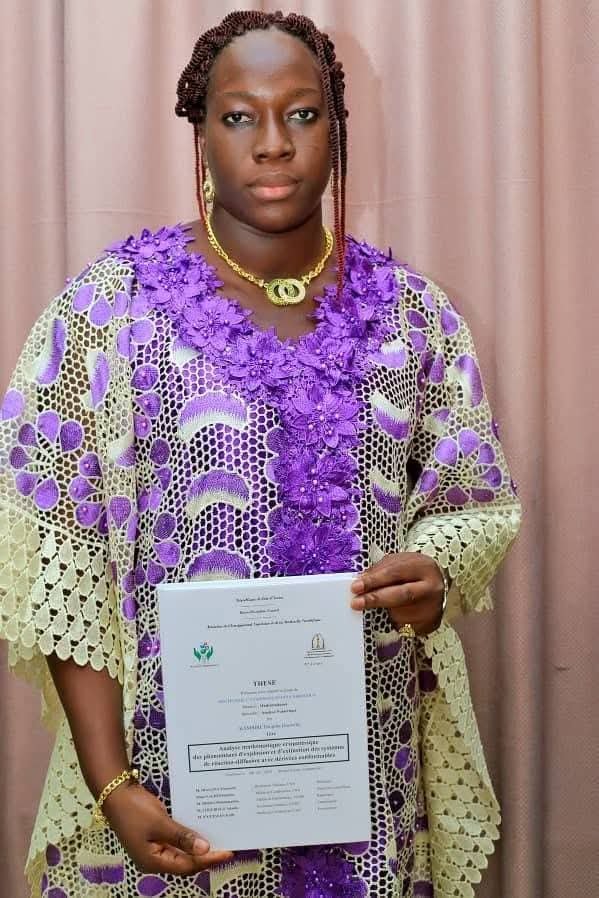 Dr Kambiré Diopina Gnowille: Première femme à soutenir une thèse de doctorat en SFA à Nangui Abrogoua 3 Dr Kambiré Diopina Gnowille: Première femme à soutenir une thèse de doctorat en SFA à Nangui Abrogoua 3