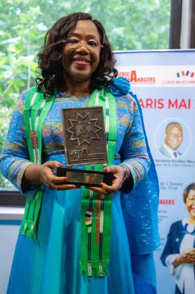 France : L’ivoirienne Euphrasie Kouassi Yao honorée Personnalité de l’année 2024 3 France : L’ivoirienne Euphrasie Kouassi Yao honorée Personnalité de l’année 2024 3
