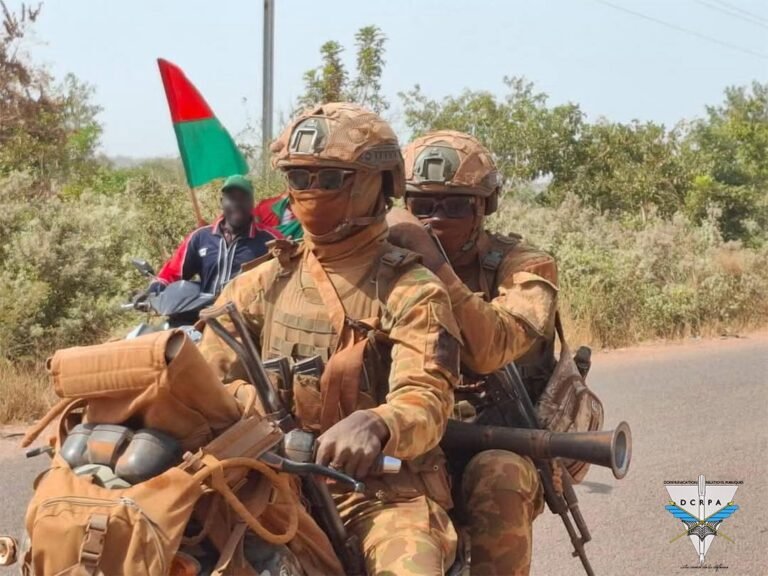 Burkina : L'offensive militaire en crescendo contre le terrorisme 1 Burkina : L'offensive militaire en crescendo contre le terrorisme 1