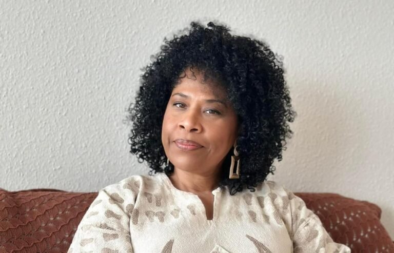 Nathalie Yamb déclarée « Persona Grata » sur le territoire européen 1 Nathalie Yamb déclarée « Persona Grata » sur le territoire européen 1