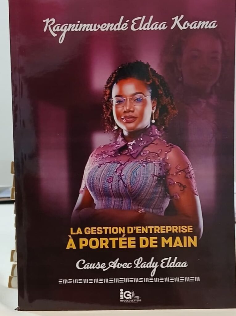 Eldaa Koama dédicace son ouvrage “La gestion d’entreprise à portée de main” 2 Eldaa Koama dédicace son ouvrage “La gestion d’entreprise à portée de main” 2