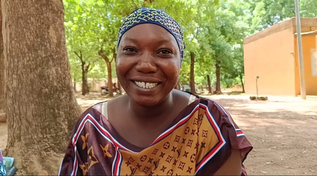 "Je n'ai jamais entendu parler de Pyrrhon, même pas en classe et on envoie ça en philo.", Amandine Traoré 3 "Je n'ai jamais entendu parler de Pyrrhon, même pas en classe et on envoie ça en philo.", Amandine Traoré 3