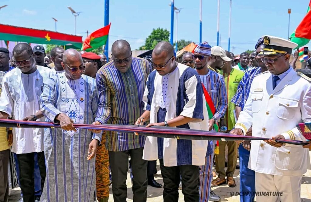 Fada N’Gourma : Une salle polyvalente de 1000 places inaugurée 3 Fada N’Gourma : Une salle polyvalente de 1000 places inaugurée 3