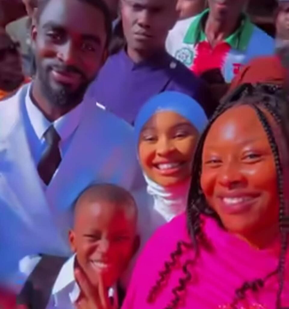 Polémique autour du mariage de Djamila Diallo : Le mari d’une invitée répond aux critiques 2 Polémique autour du mariage de Djamila Diallo : Le mari d’une invitée répond aux critiques 2